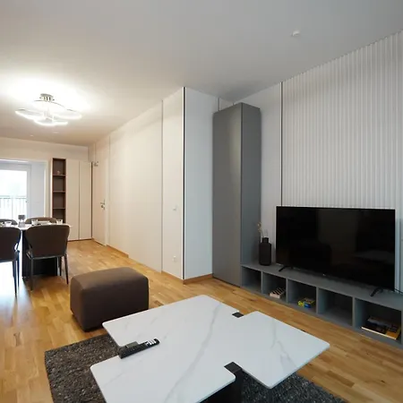 Апартаменты Keda Royale Center Charm *