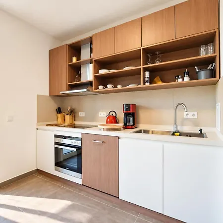 Keda Royale Center Charm Apartment *
