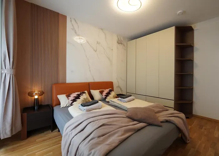 Keda Royale Center Charm Апартаменты *